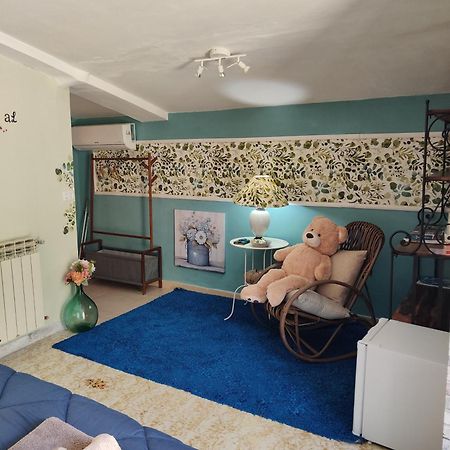 B&B Le Grette Gioia Dei Marsi Exteriör bild